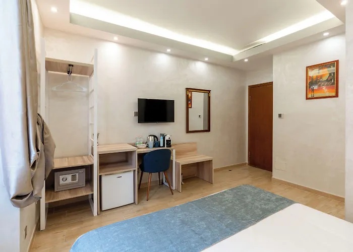 Rome Love Hotel *